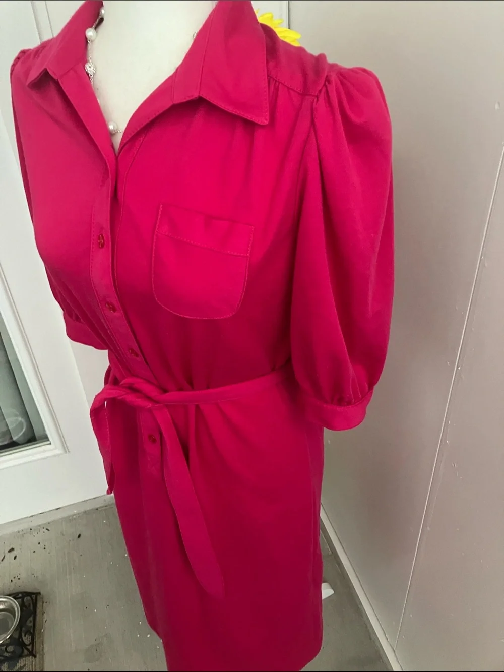 Vintage 70s 80s Monochrome Bright Fuchsia Pink Collared Button Up Shirt Dress